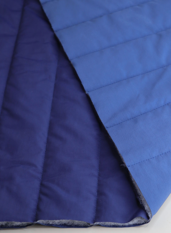 Casey Quilt Steppstoff Storm/Navy