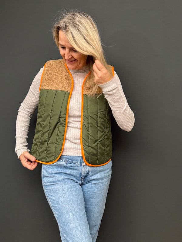 Reste-Weste Stepper OLIV & Teddyplüsch CAMEL | Materialpaket